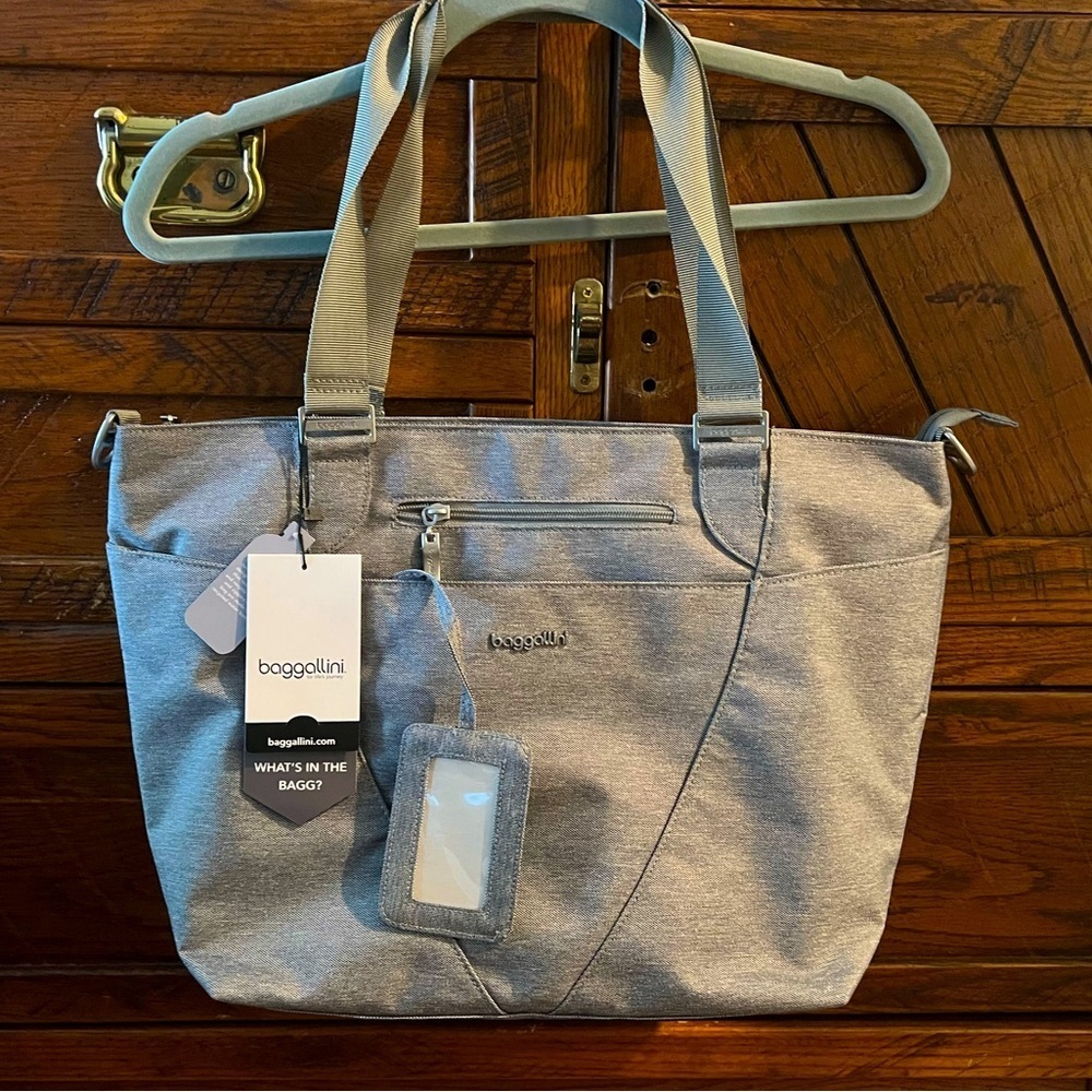 NWT Baggallini Gray Avenue Tote Bag Lightweight Washable
